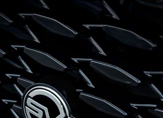 Neuer Jaguar F-Pace SVR