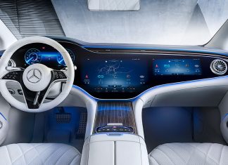 MBUX Hyperscreen: Mercedes-Benz präsentiert das ganz große Auto-Kino