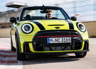 Performance reloaded: Der Mini John Cooper Works Cabrio