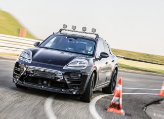 2023 fährt der Porsche Macan auch vollelektrisch