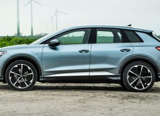 Neues Allradmodell: Der Audi Q4 45 e-tron quattro startet in den Vorverkauf