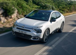 Bei uns nur vollelektrisch erhältlich: der neue Citroën ë-C4 X