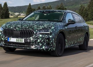 Der neue Škoda Superb kommt noch heuer im November