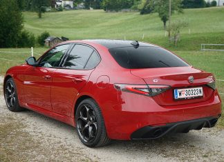 Unter italienischer Flagge