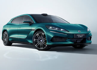 Strom tanken in Rekordzeit: das neue FLASH-Charging-System von BYD