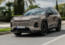 Toyota RAV4 startet in sechster Generation neu durch